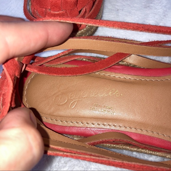 ANTHROPOLOGIE Seychelles Nifty Huaraches Moccasin Espadrilles in orange red sz 7 - Picture 7 of 9